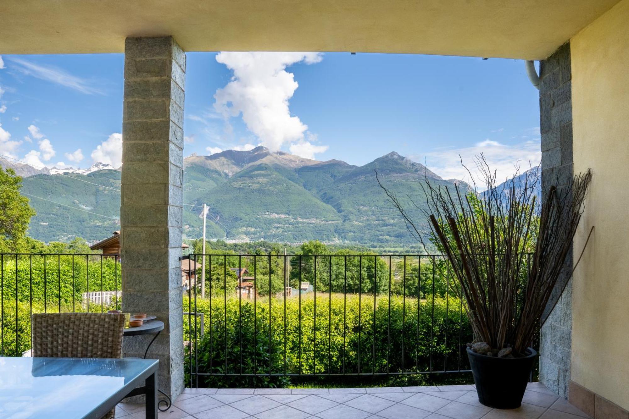 Casa Latteria Lake Como Colico Buitenkant foto
